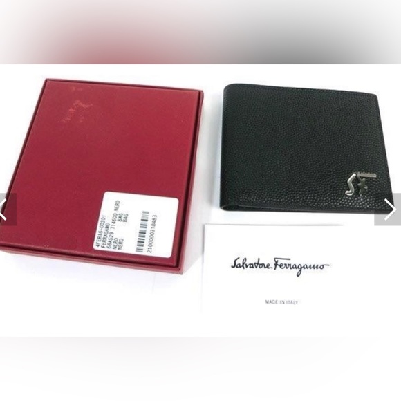 Salvatore Ferragamo bifold wallet - Picture 2 of 5